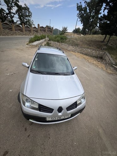 Renault Megane-8