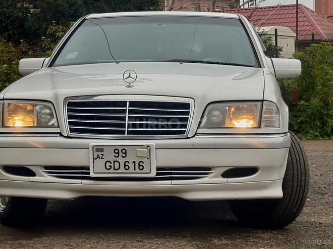 Mercedes C 240 2000, 195,000 km - 2.4 l - Masallı