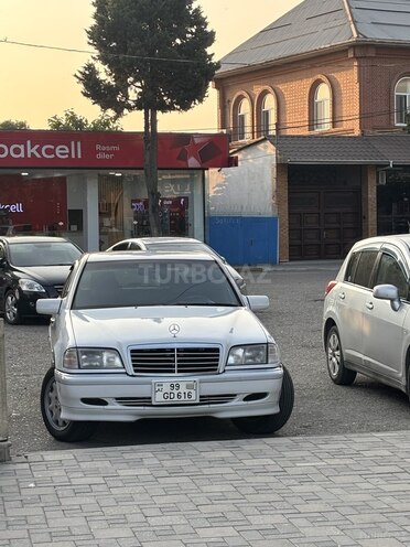 Mercedes C 240 2000, 195,000 km - 2.4 l - Masallı
