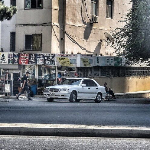 Mercedes C 240 2000, 195,000 km - 2.4 l - Masallı