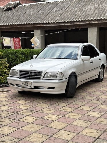 Mercedes C 240 2000, 195,000 km - 2.4 l - Masallı