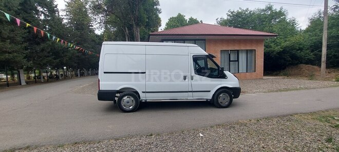 Ford Transit 2010, 330,000 km - 2.4 л - Lənkəran