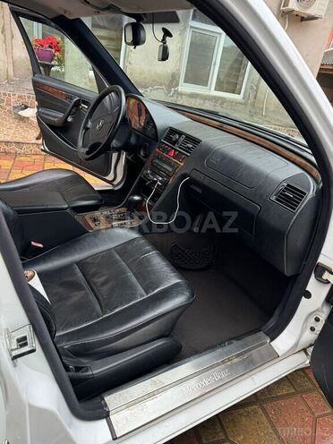 Mercedes C 240 2000, 195,000 km - 2.4 l - Masallı