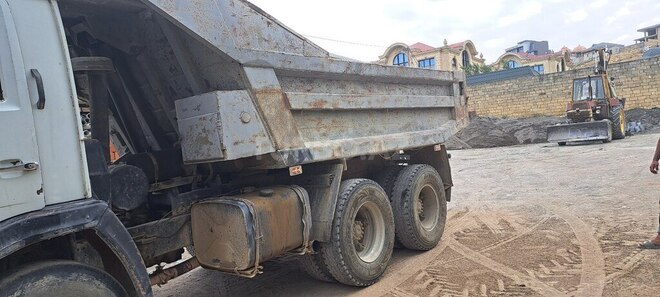 KamAz 55111 1988, 555,769 km - 11.0 l - Bakı