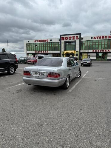 Mercedes E 320 1997, 449,236 km - 3.2 l - Xaçmaz