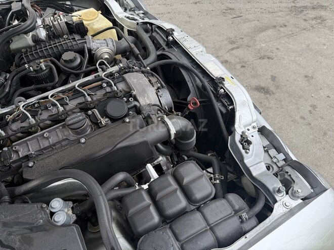 Mercedes E 270 1999, 300,000 km - 2.7 l - Göyçay