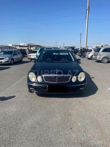 Mercedes E 240 2004, 288,000 km - 2.6 l - Bakı