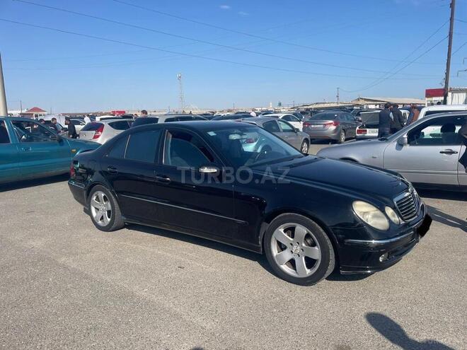 Mercedes E 240 2004, 288,000 km - 2.6 l - Bakı