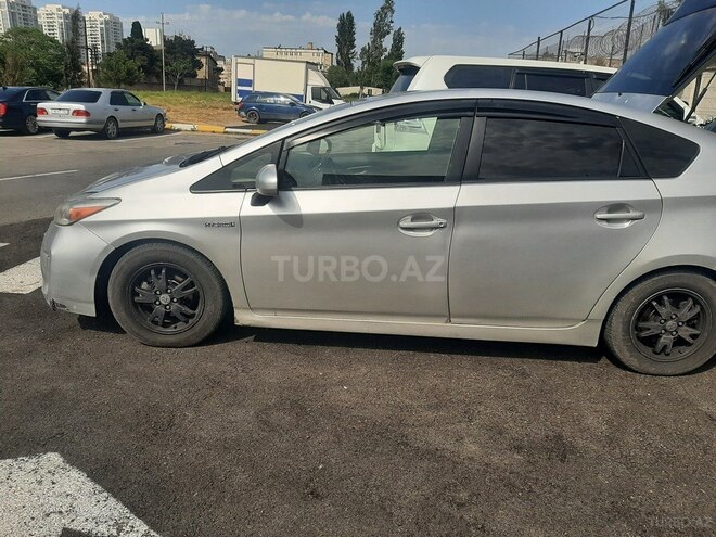 Toyota Prius 2012, 250,000 km - 1.8 l - Bakı