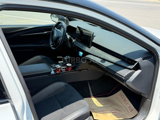 Toyota Camry 2024, 5,800 km - 2.0 l - Bakı