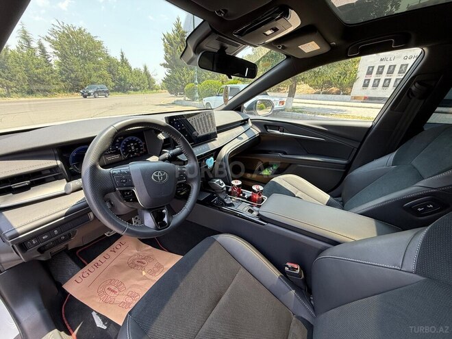 Toyota Camry 2024, 5,800 km - 2.0 l - Bakı