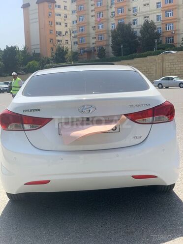 Hyundai Elantra 2011, 173,580 km - 1.8 l - Bakı