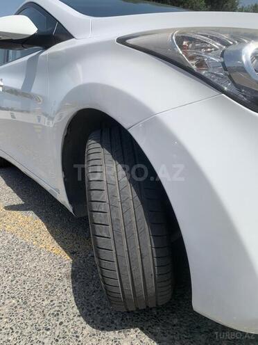 Hyundai Elantra 2011, 173,580 km - 1.8 l - Bakı