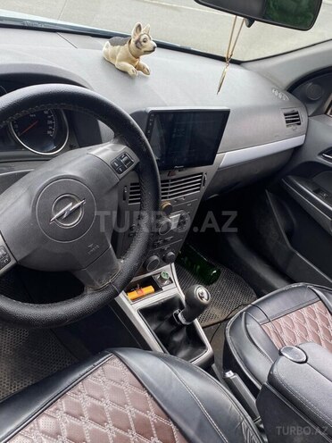 Opel Astra 2005, 275,000 km - 1.4 l - Gəncə