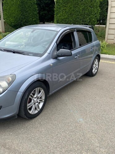 Opel Astra 2005, 275,000 km - 1.4 l - Gəncə