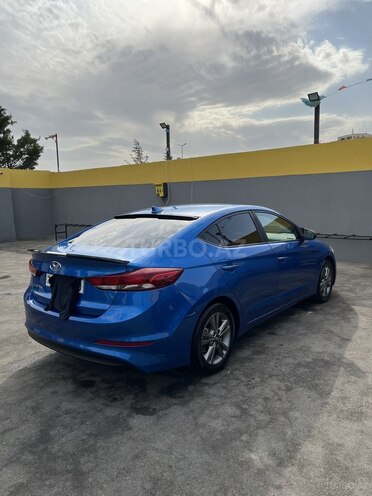 Hyundai Elantra 2017, 201,168 km - 2.0 l - Bakı