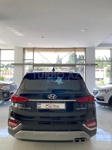 Hyundai Santa Fe-2