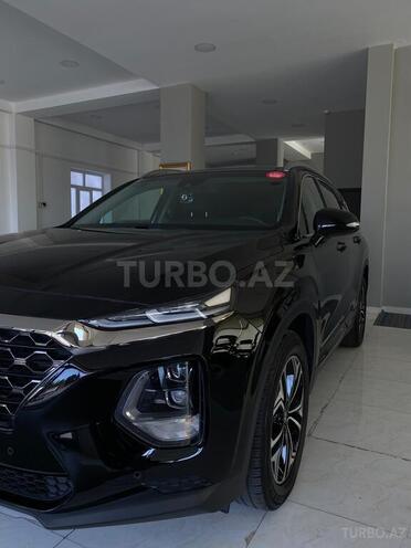 Hyundai Santa Fe-12