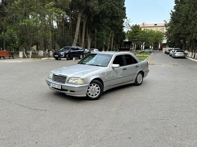 Mercedes C 220 d 1998, 298,504 km - 2.2 l - Bakı