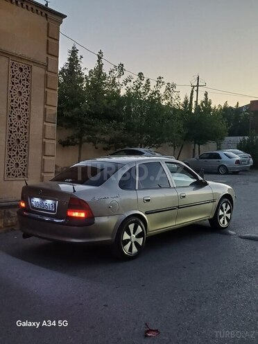 Opel Vectra 1997, 177,332 km - 1.6 l - Bakı