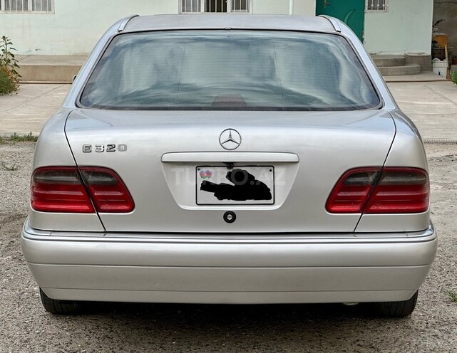 Mercedes E 320 1995, 389,000 km - 3.2 l - Bakı