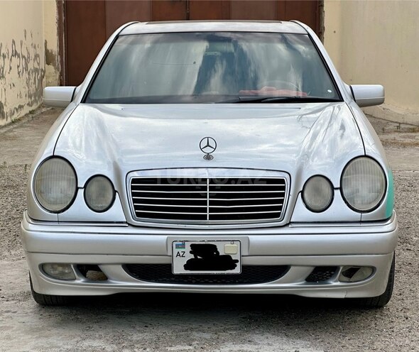 Mercedes E 320 1995, 389,000 km - 3.2 l - Bakı