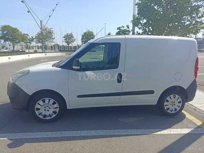 Fiat Doblo 2011, 243,000 km - 1.4 l - Bakı