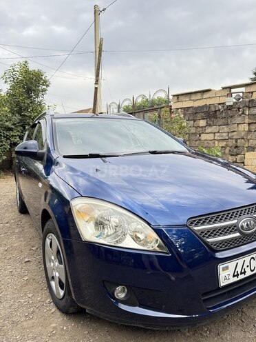 Kia  2009, 276,917 km - 1.4 l - Masallı