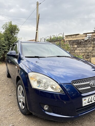 Kia  2009, 276,917 km - 1.4 l - Masallı