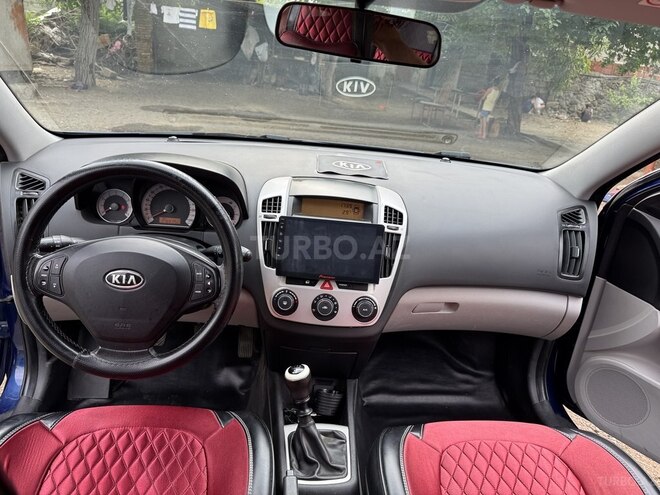Kia  2009, 276,917 km - 1.4 l - Masallı
