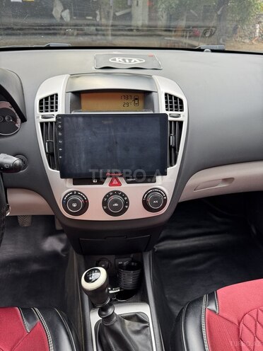 Kia  2009, 276,917 km - 1.4 l - Masallı