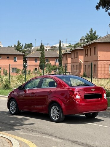 Chevrolet Aveo-6