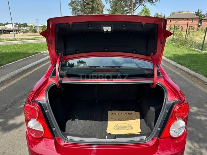 Chevrolet Aveo-14