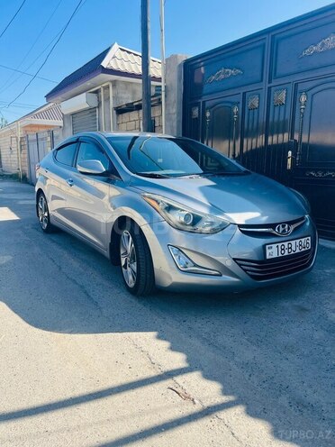 Hyundai Elantra 2014, 135,000 km - 1.8 л - Şirvan