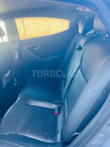 Hyundai Elantra 2014, 135,000 km - 1.8 л - Şirvan