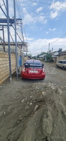 Toyota Prius-3