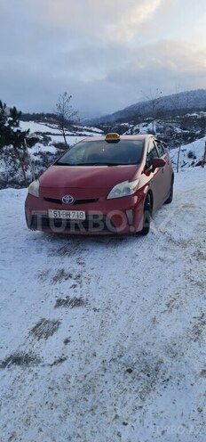 Toyota Prius-7
