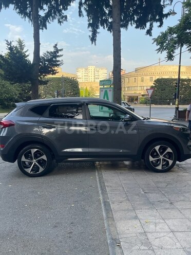 Hyundai Tucson 2015, 150,000 km - 1.6 л - Bakı