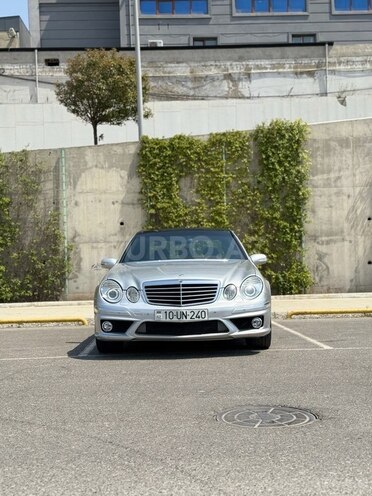 Mercedes E 240 2002, 196,000 km - 2.4 l - Bakı