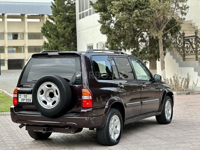 Suzuki Grand Vitara 2002, 325,680 km - 2.5 l - Bakı