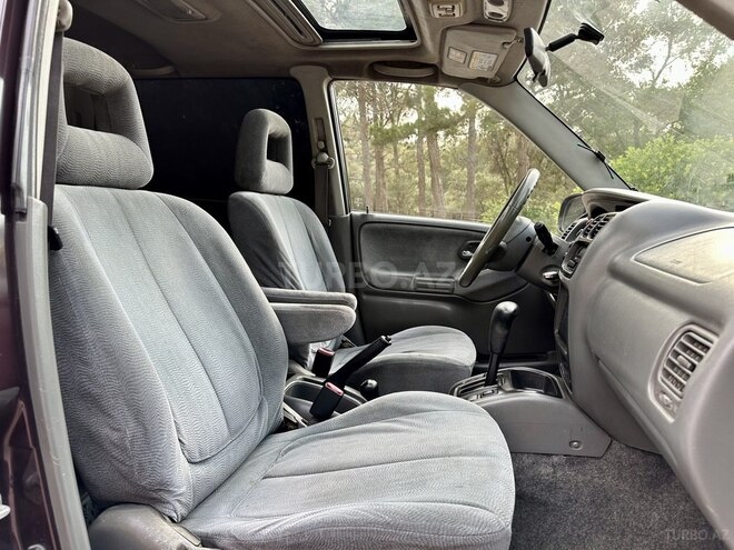 Suzuki Grand Vitara 2002, 325,680 km - 2.5 l - Bakı