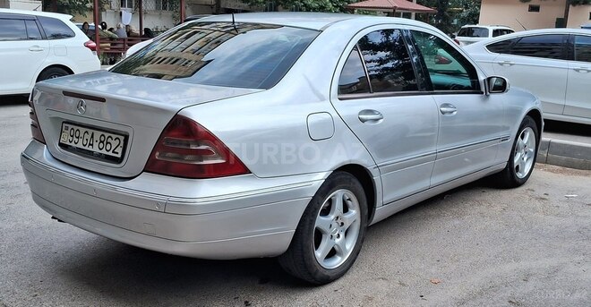 Mercedes C 220 d 2001, 345,500 km - 2.2 л - Bakı