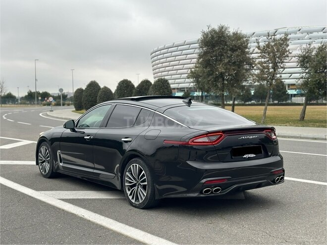 Kia Stinger-4