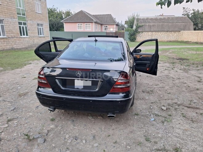 Mercedes E 270 2002, 513,000 km - 2.7 l - Masallı