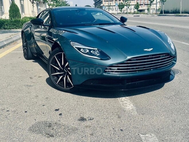 Aston Martin  2017, 9,500 km - 5.2 l - Bakı