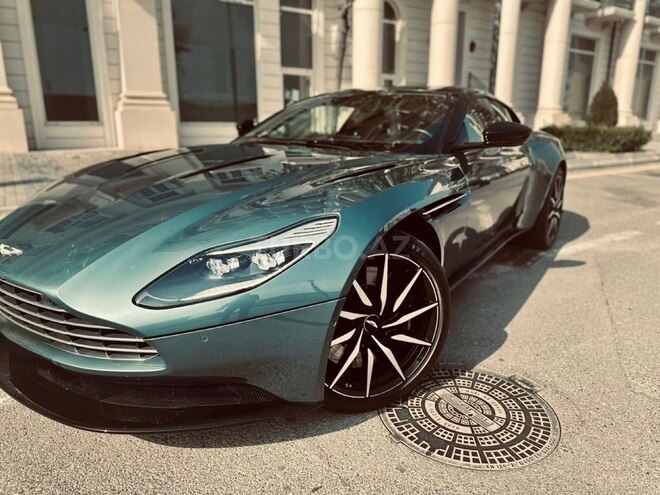 Aston Martin  2017, 9,500 km - 5.2 l - Bakı