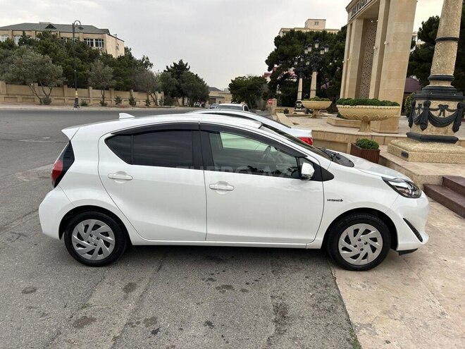 Toyota Aqua 2017, 82,000 km - 1.5 l - Bakı