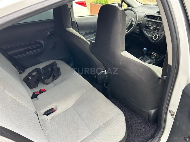 Toyota Aqua 2017, 82,000 km - 1.5 l - Bakı