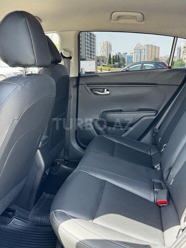 Kia Rio X-Line 2021, 15,001 km - 1.6 л - Bakı