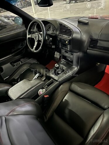 BMW 325 1992, 217,556 km - 2.5 l - Bakı